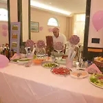 Hotel Lazzarini 3*