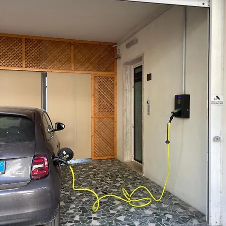 Lazzarini 3*