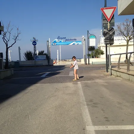 Lazzarini