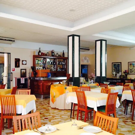 Lazzarini 3* Bellaria – Igea Marina