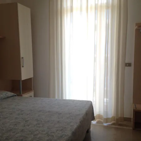 Lazzarini 3* Bellaria – Igea Marina