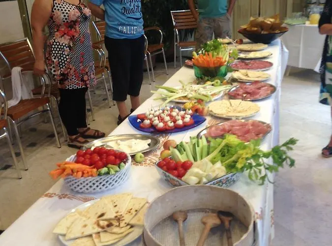 Lazzarini 3* Bellaria-Igea Marina